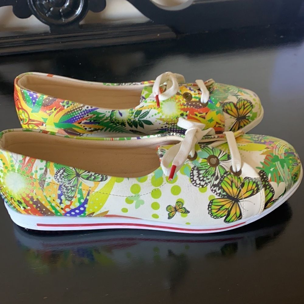 Neef Sneakers - Picture 8 of 11